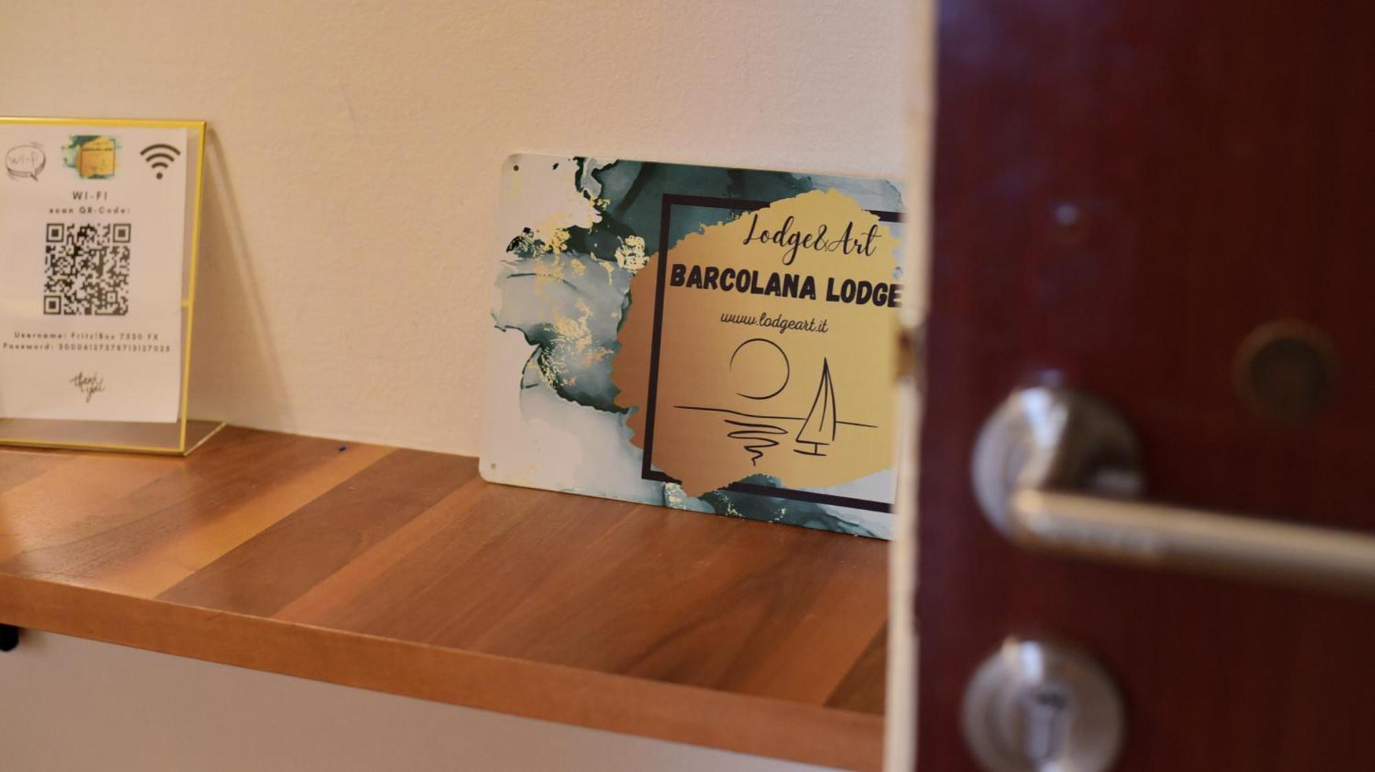 Barcolana Lodge - Hostel ตรีเอสเต ภายนอก รูปภาพ